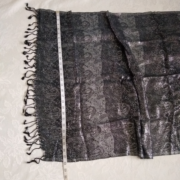 New 🎀 WHBM paisley dark grey metallic lurex ombre jacquard - Picture 2 of 7